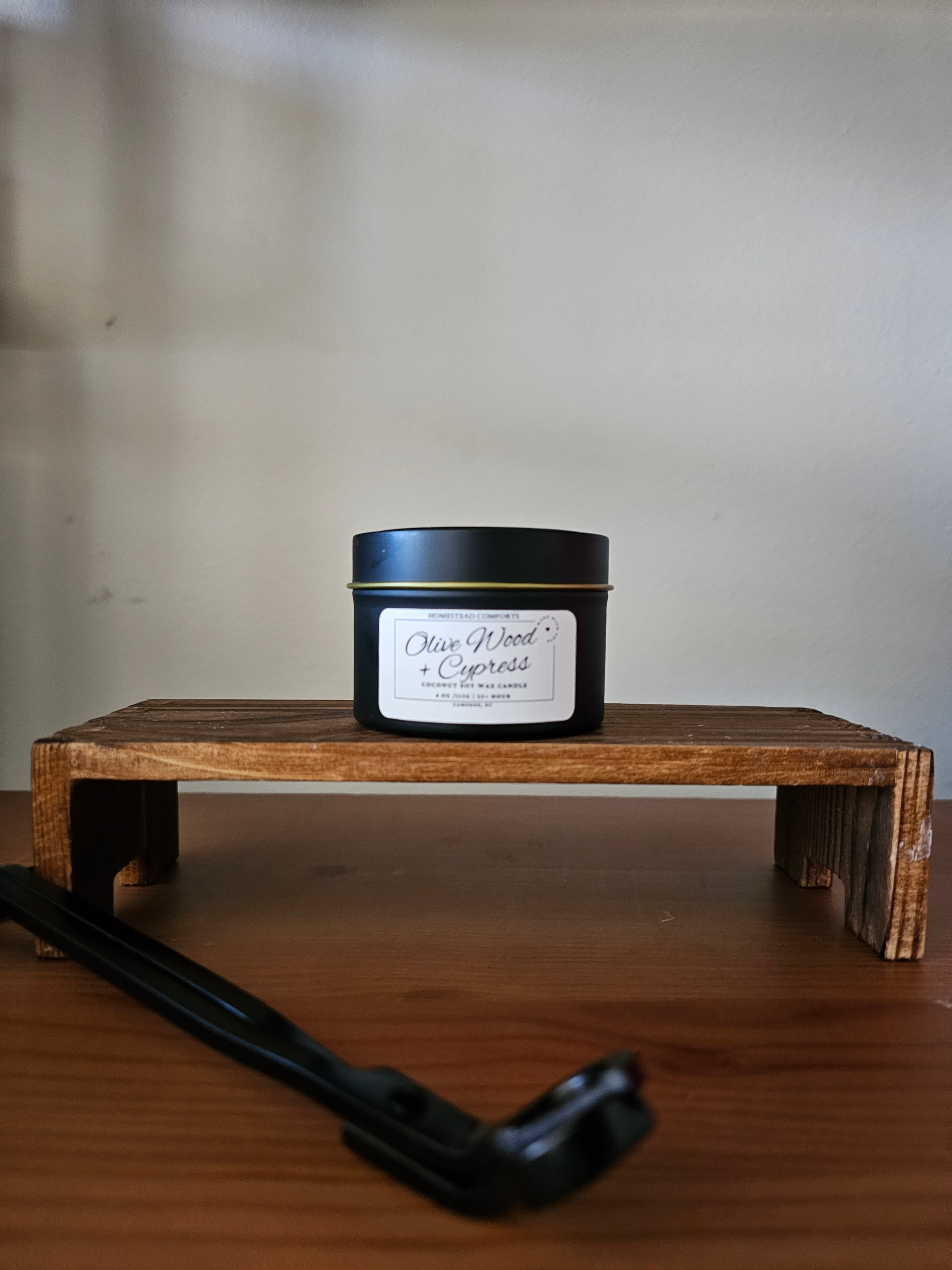 Hand-Poured Coconut Soy Candle with Wood Crackle Wick | 4 oz Black Tin