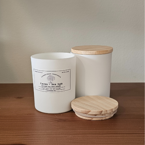 Hand-Poured Coconut Soy Candle with Wood Crackle Wick | 7 oz – Limited Edition