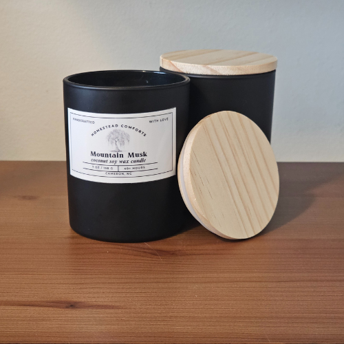 Hand-Poured Coconut Soy Candle with Wood Crackle Wick | 7 oz – Limited Edition